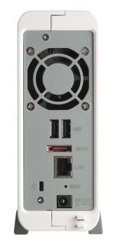 Сервер QNAP TS-110 с одним отсеком для жесткого диска. 800 Mhz CPU